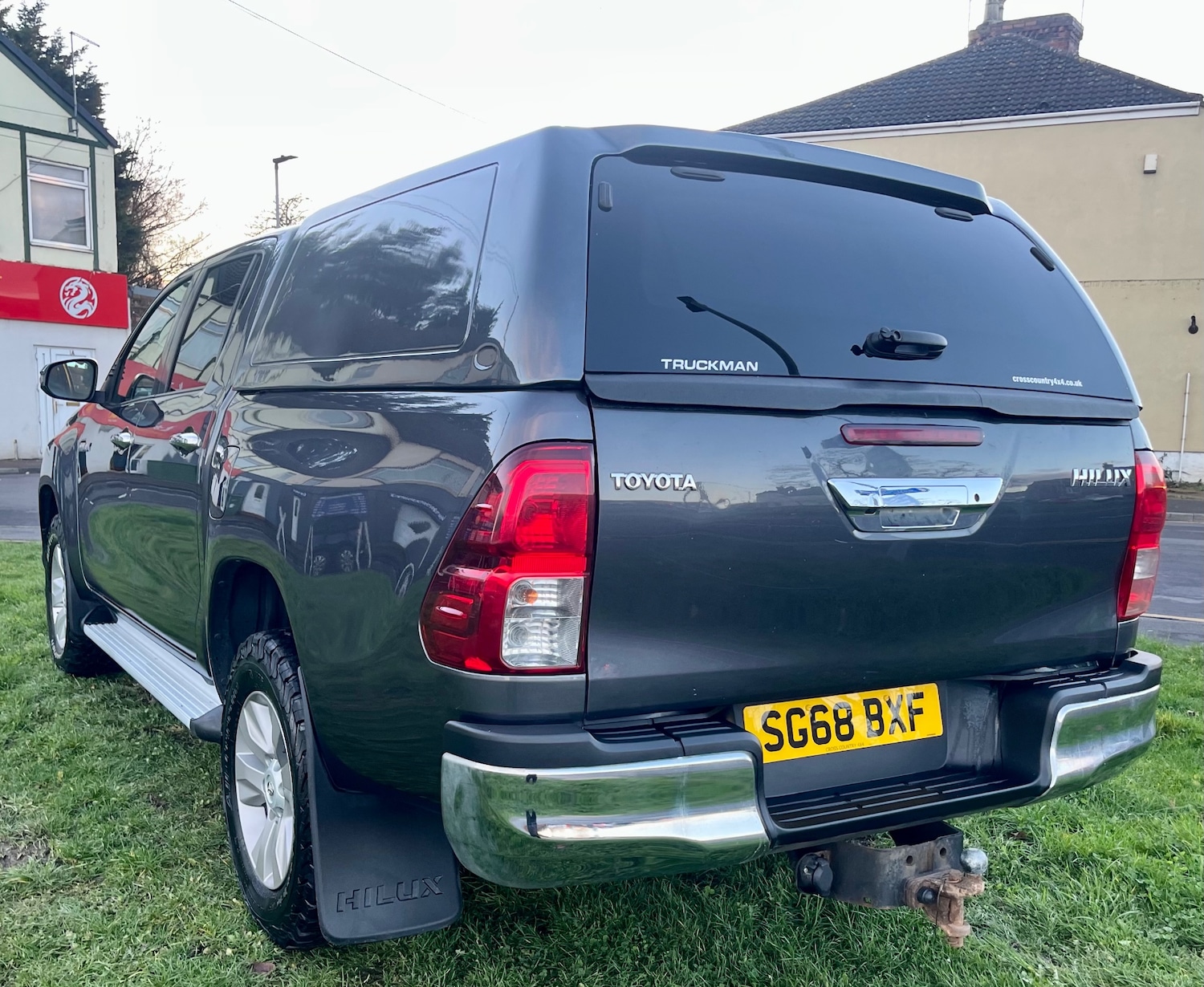 Used Toyota Hilux 2018 for sale - 76758788: Photo 8