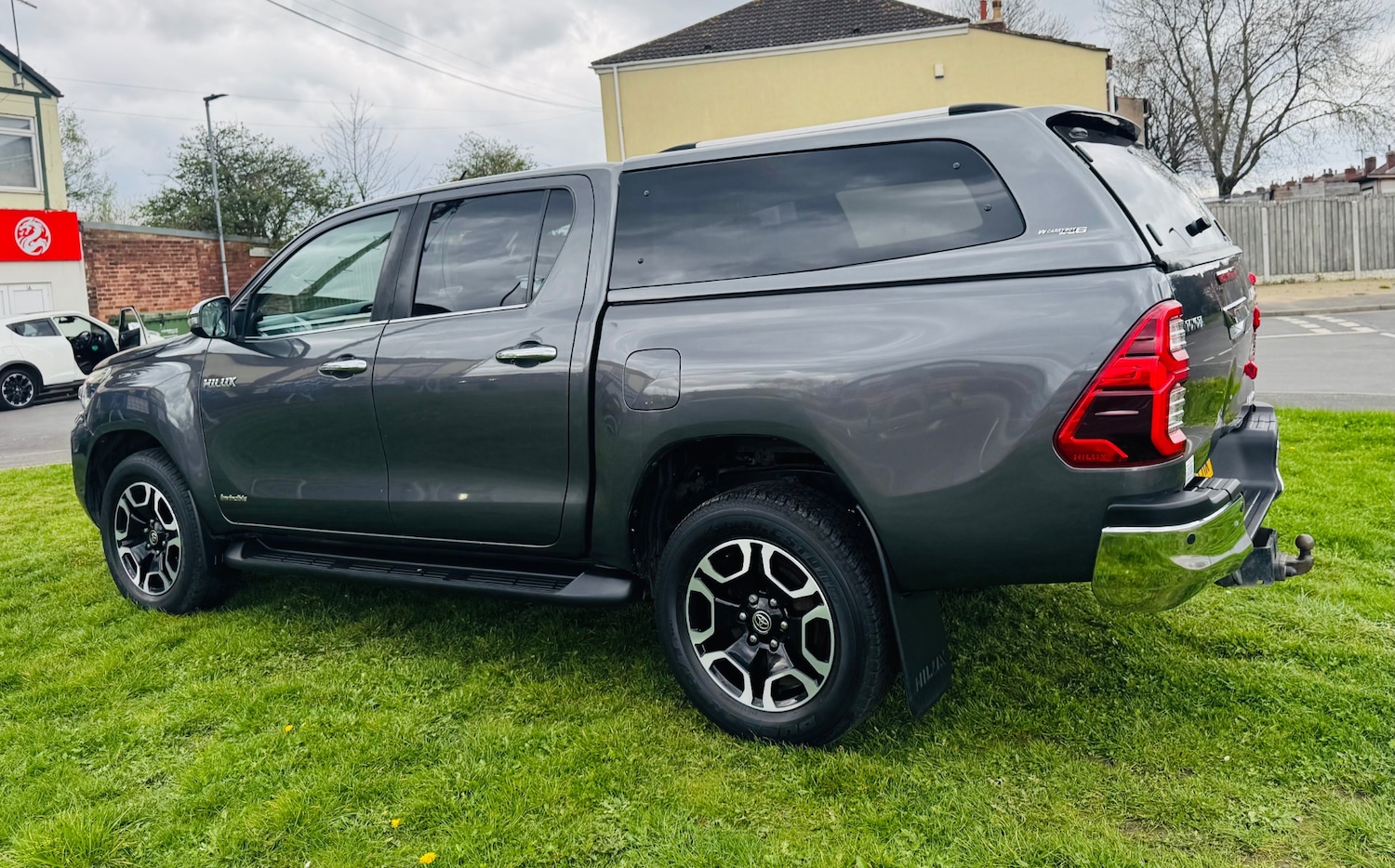 Used Toyota Hilux 2021 for sale - 78135141: Photo 11
