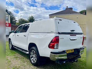 Used Toyota Hilux 2020 for sale - 79684136: Photo