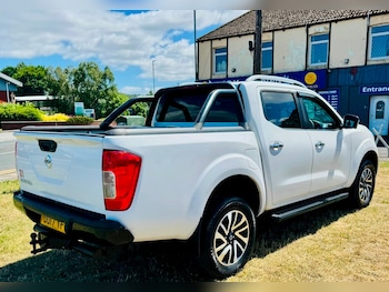 Used Nissan Navara 2017 for sale - 79083017: Photo