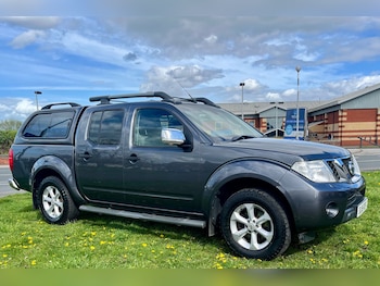 Used Nissan Navara 2015 for sale - 78274218: Photo