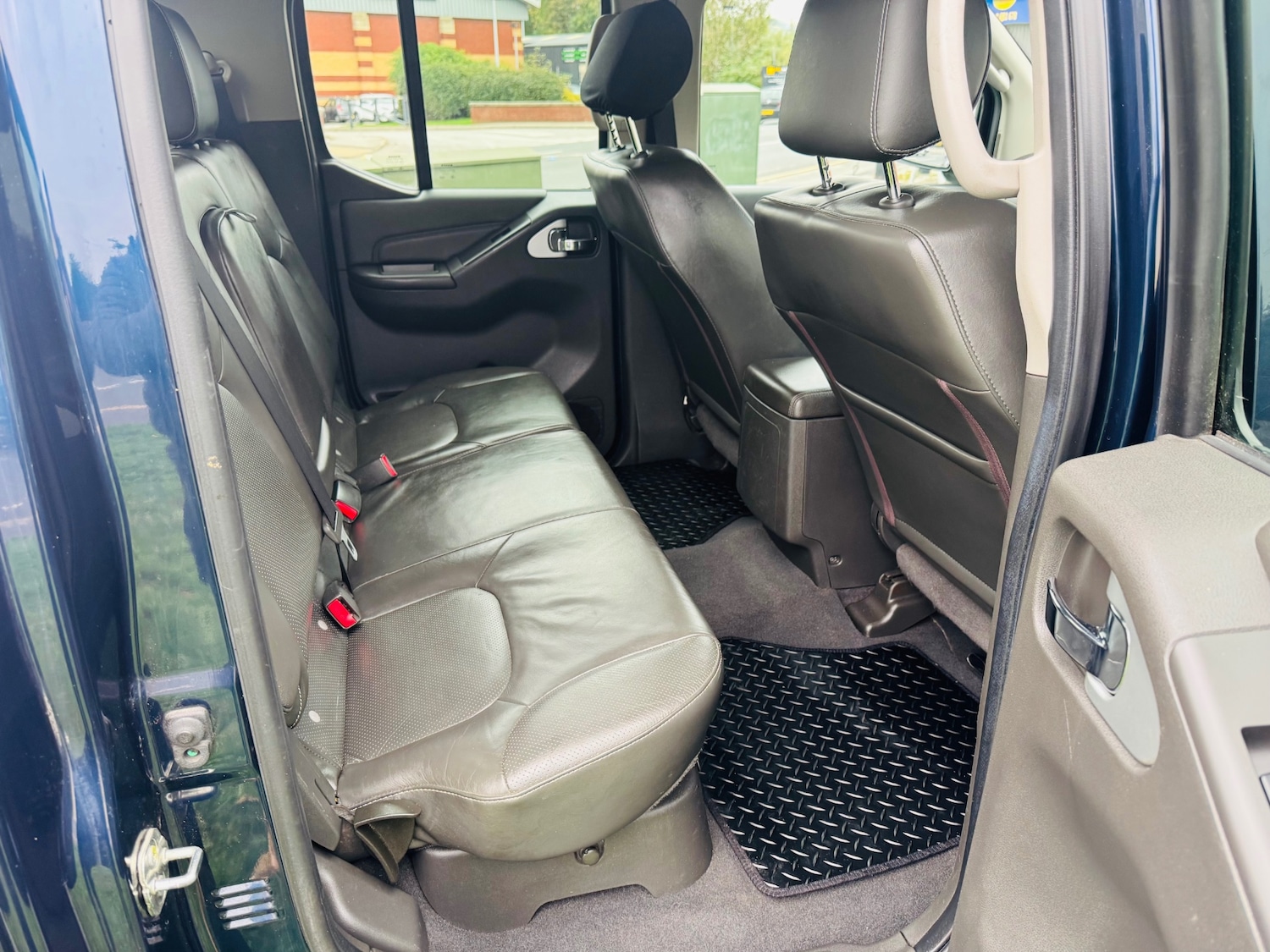 Used Nissan Navara 2014 for sale - 76289662: Photo 4