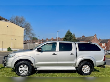 Used Toyota Hilux 2013 for sale - 78367373: Photo