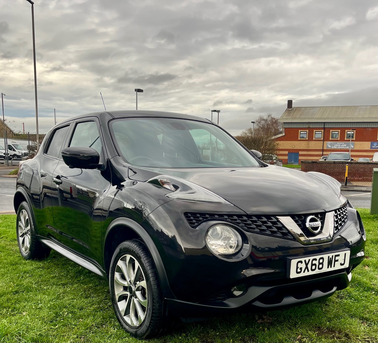 Used Nissan Juke 2018 for sale - 76719978: Photo 2