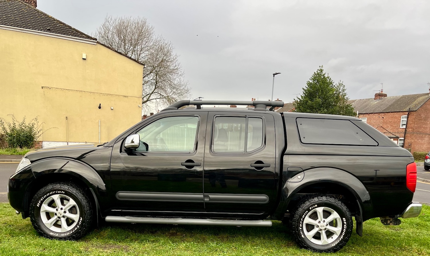 Used Nissan Navara 2015 for sale - 76941247: Photo 2
