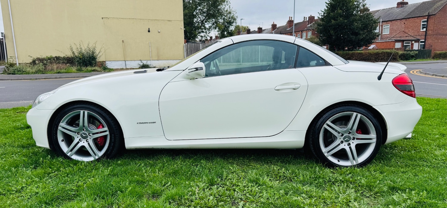 Used Mercedes-Benz SLK 2009 for sale - 76225463: Photo 5