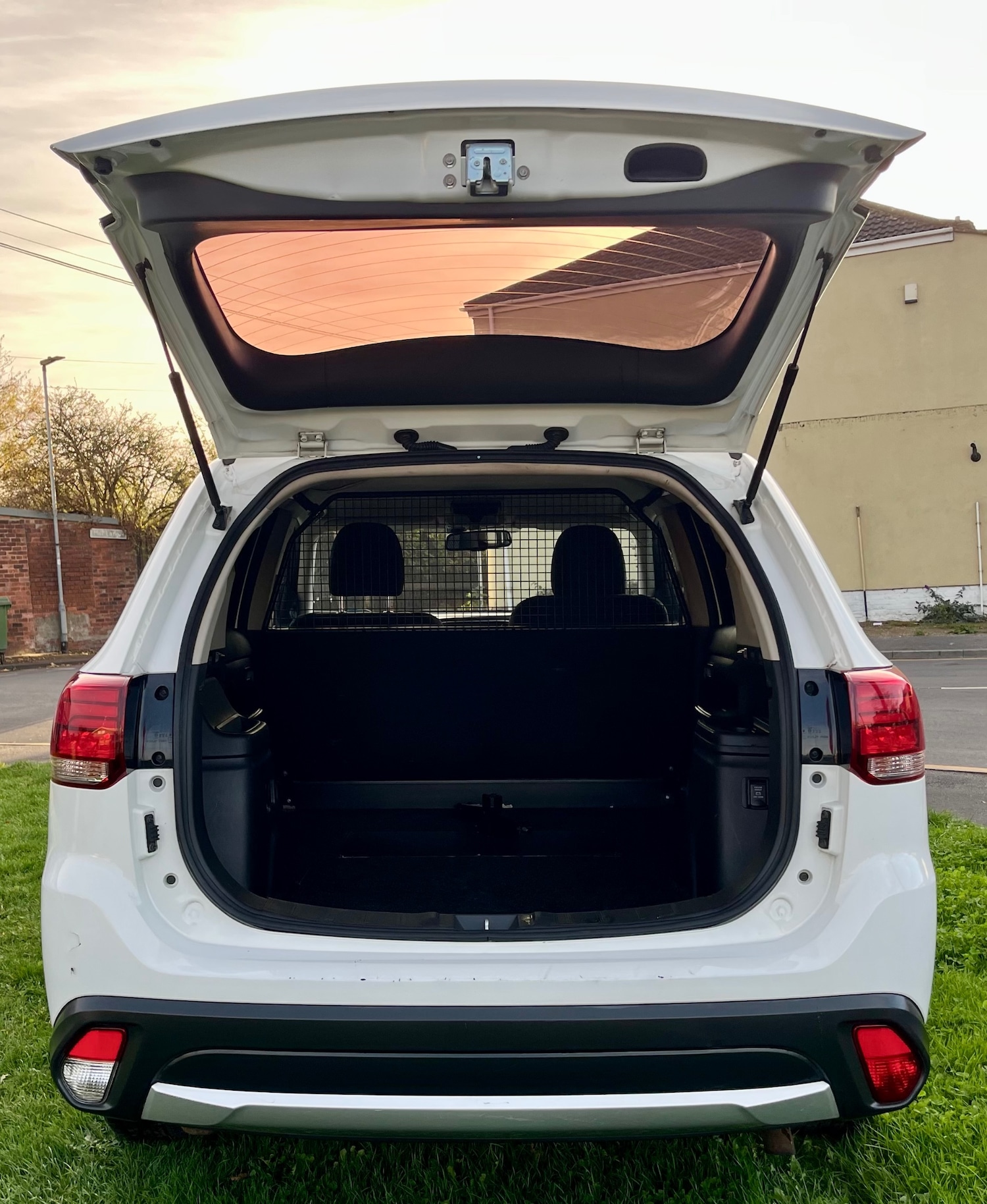 Used Mitsubishi Outlander 2018 for sale - 76411943: Photo 10