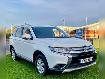 Used Mitsubishi Outlander 2018 for sale - 76411943: Photo