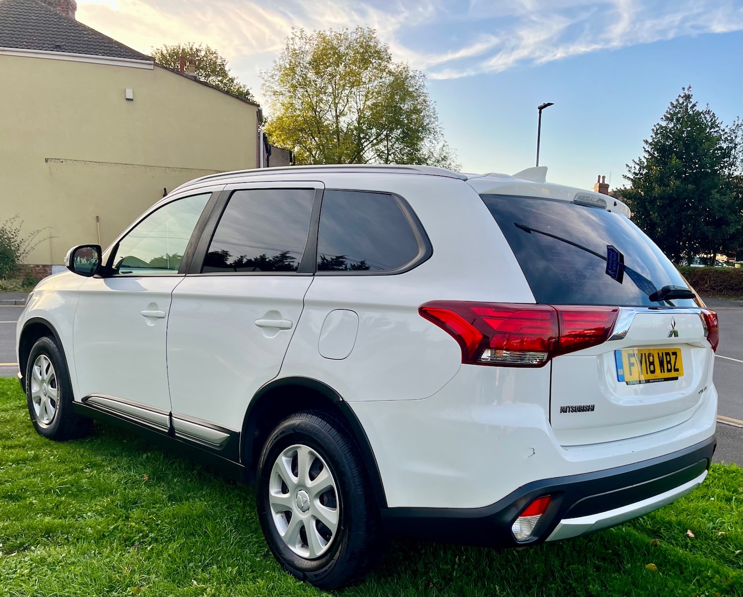 Used Mitsubishi Outlander 2018 for sale - 76411943: Photo 6