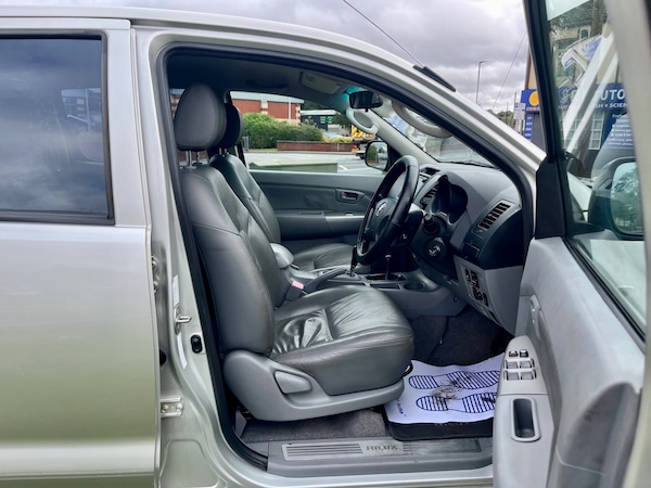 Used Toyota Hilux 2006 for sale - 75983903: Photo 12