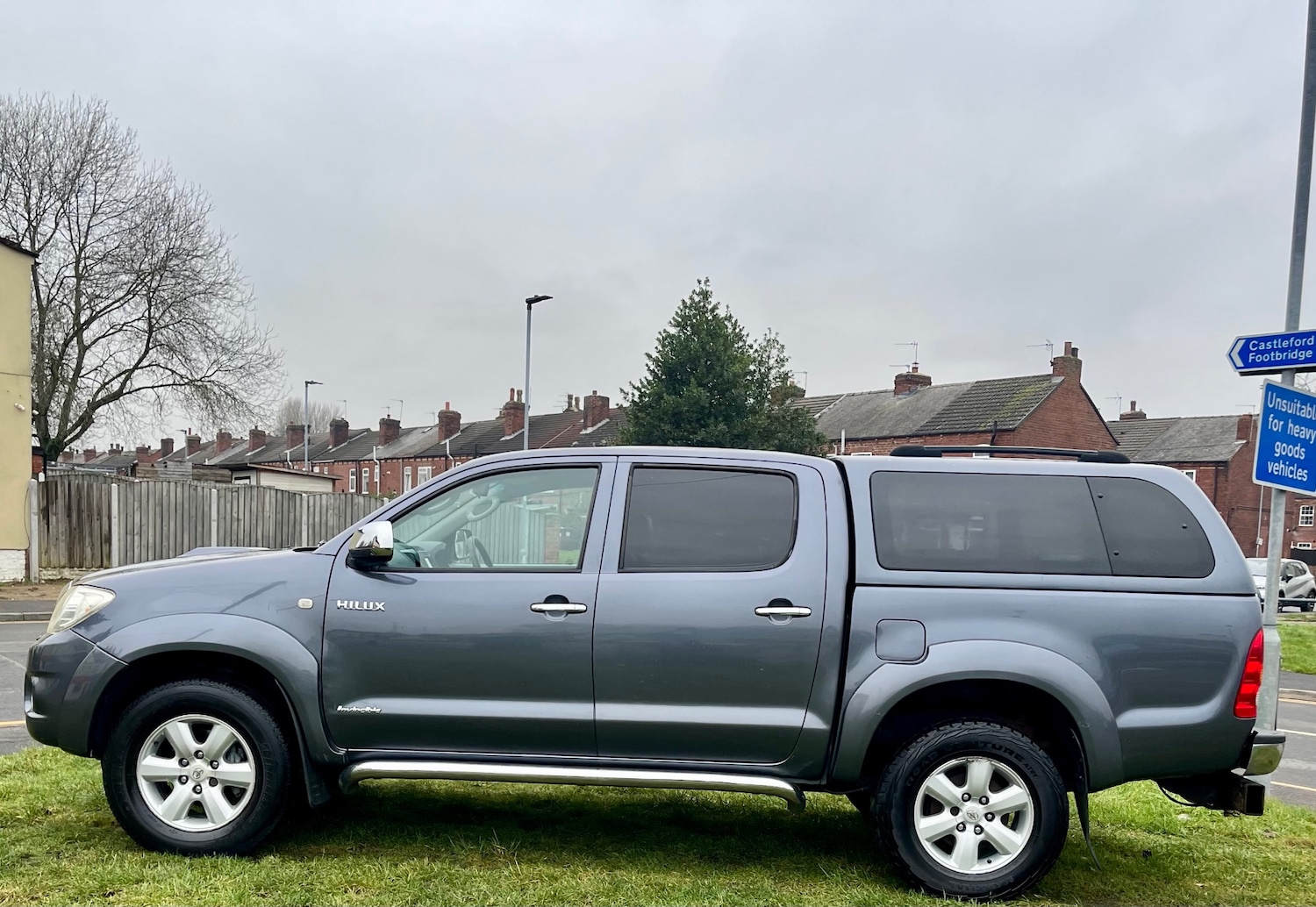 Used Toyota Hilux 2011 for sale - 77329328: Photo 2