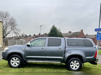 Used Toyota Hilux 2011 for sale - 77329328: Photo