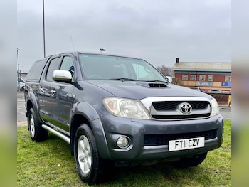 Used Toyota Hilux 2011 for sale - 77329328: Photo