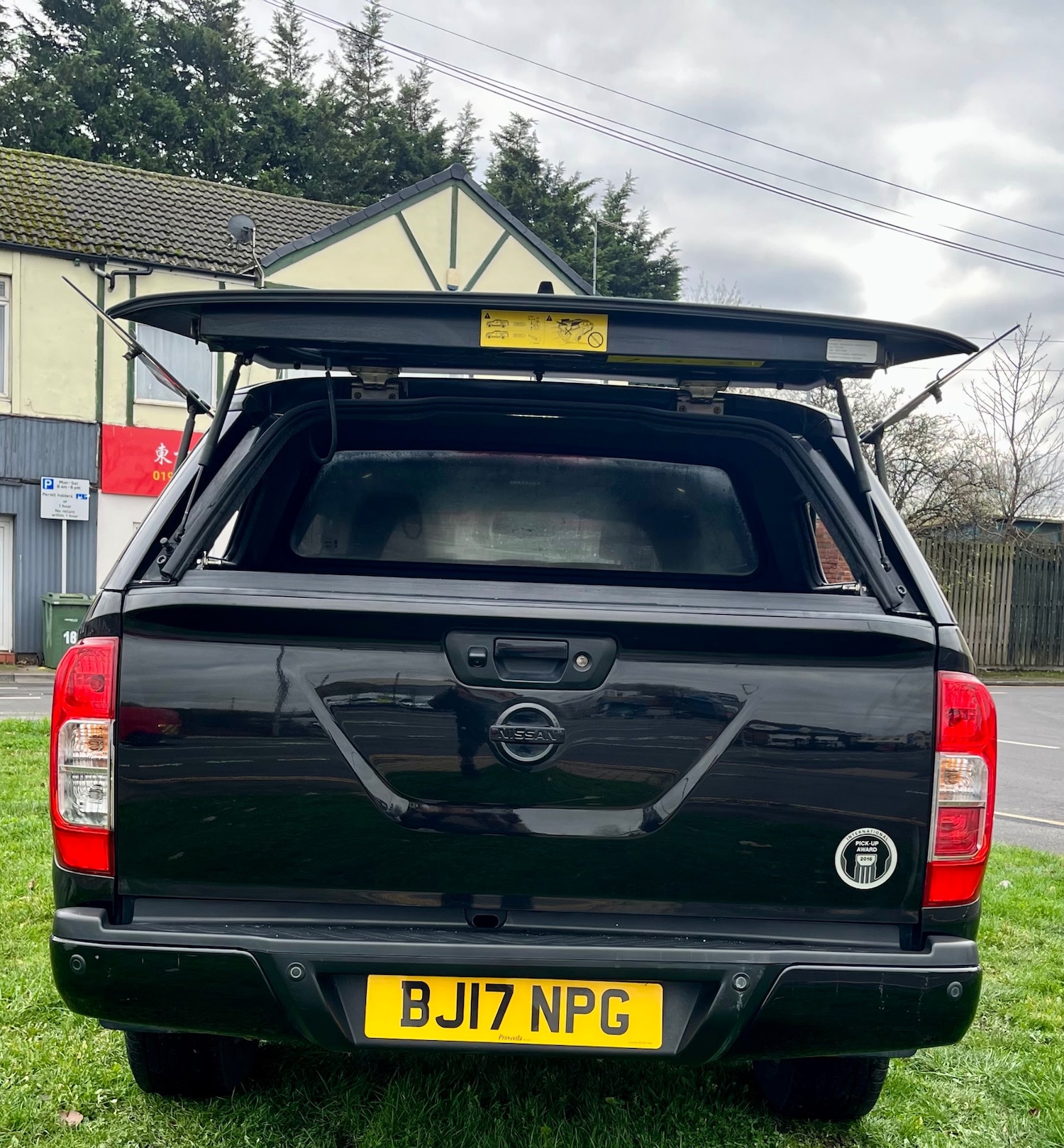 Used Nissan Navara 2017 for sale - 76594928: Photo 6