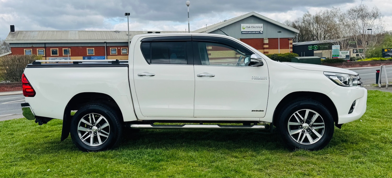 Used Toyota Hilux 2016 for sale - 78135097: Photo 2