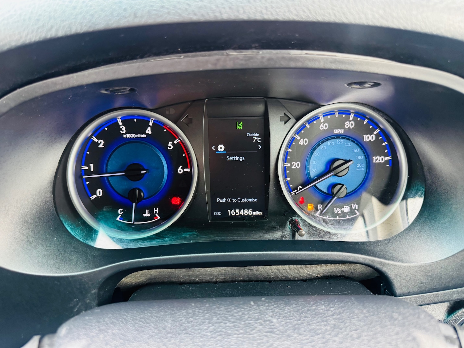 Used Toyota Hilux 2016 for sale - 78135097: Photo 4