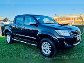 Used Toyota Hilux 2013 for sale - 77921716: Photo