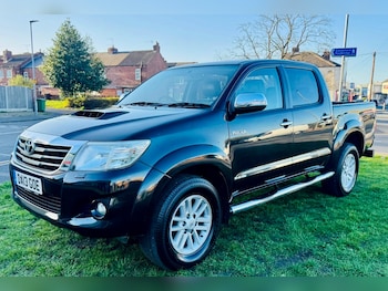 Used Toyota Hilux 2013 for sale - 77921716: Photo