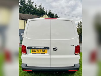 Used Volkswagen Transporter 2021 for sale - 76798779: Photo