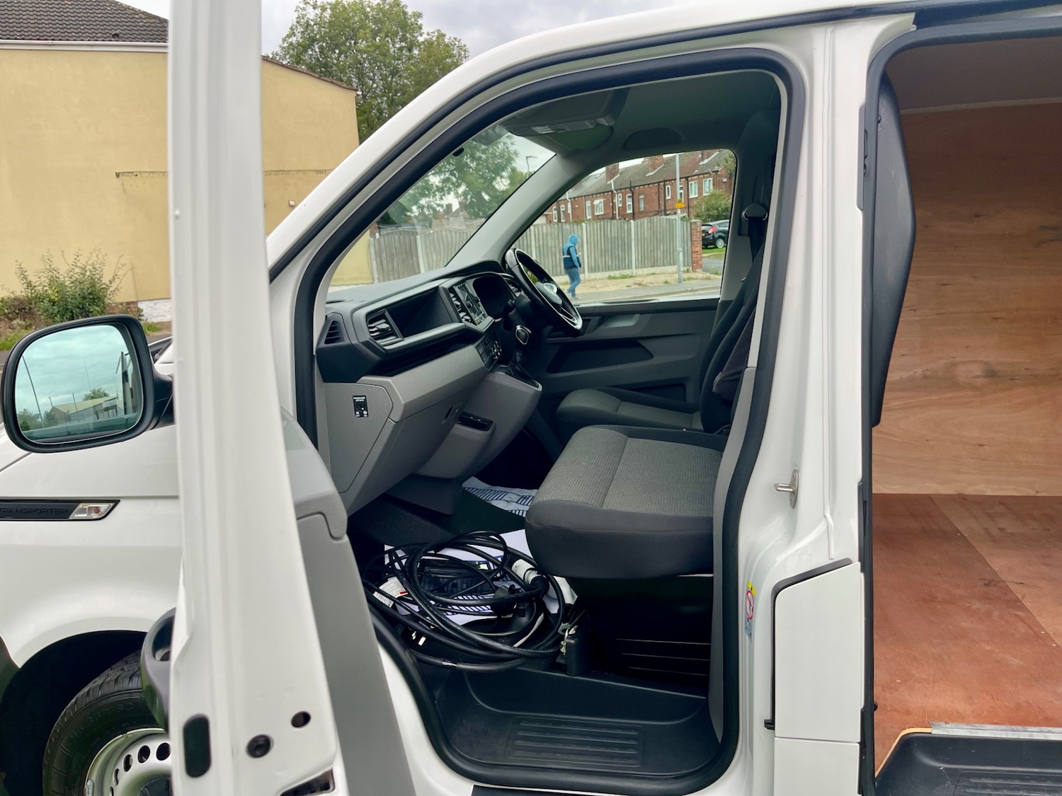 Used Volkswagen Transporter 2021 for sale - 76798779: Photo 9