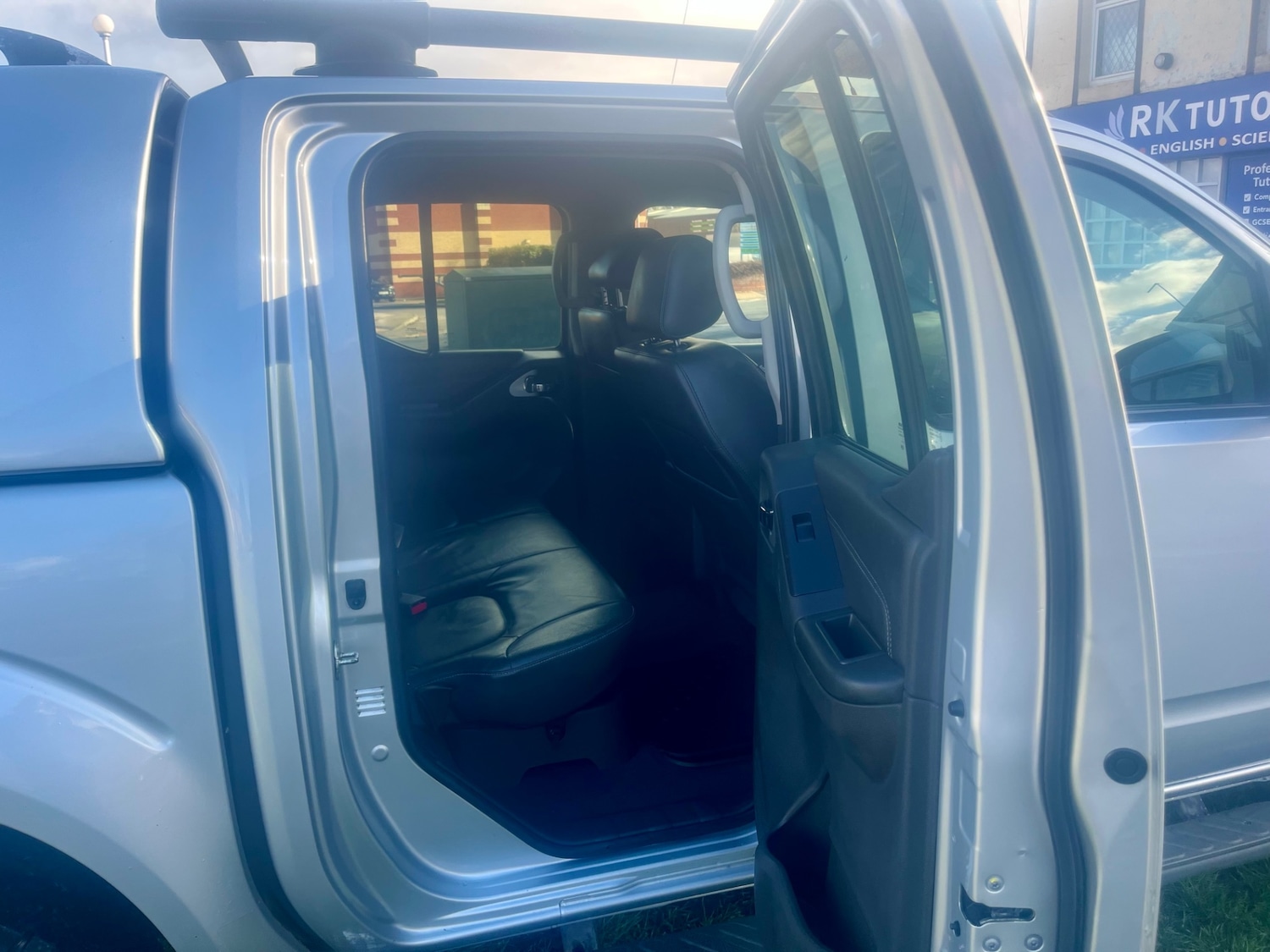 Used Nissan Navara 2013 for sale - 77568572: Photo 14