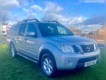 Used Nissan Navara 2013 for sale - 77568572: Photo