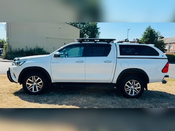 Used Toyota Hilux 2019 for sale - 79515587: Photo