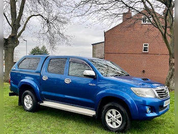 Used Toyota Hilux 2014 for sale - 77807330: Photo