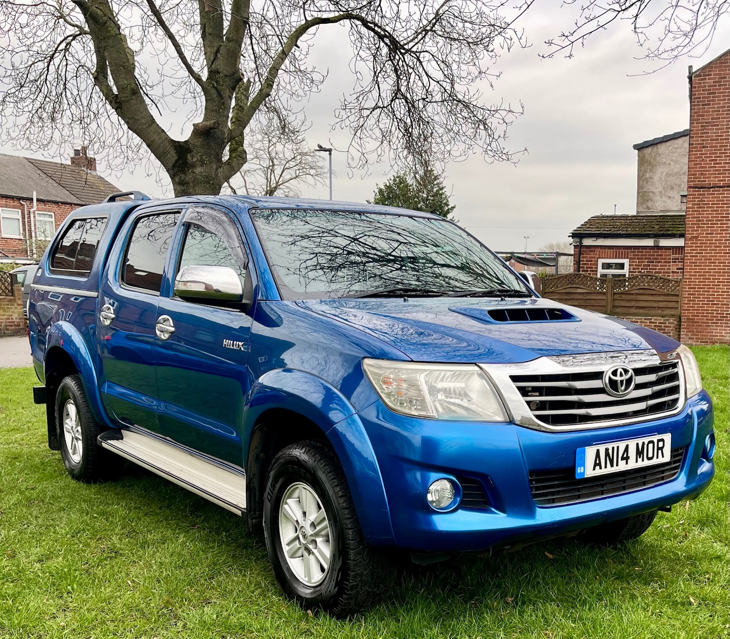 Used Toyota Hilux 2014 for sale - 77807330: Photo 2