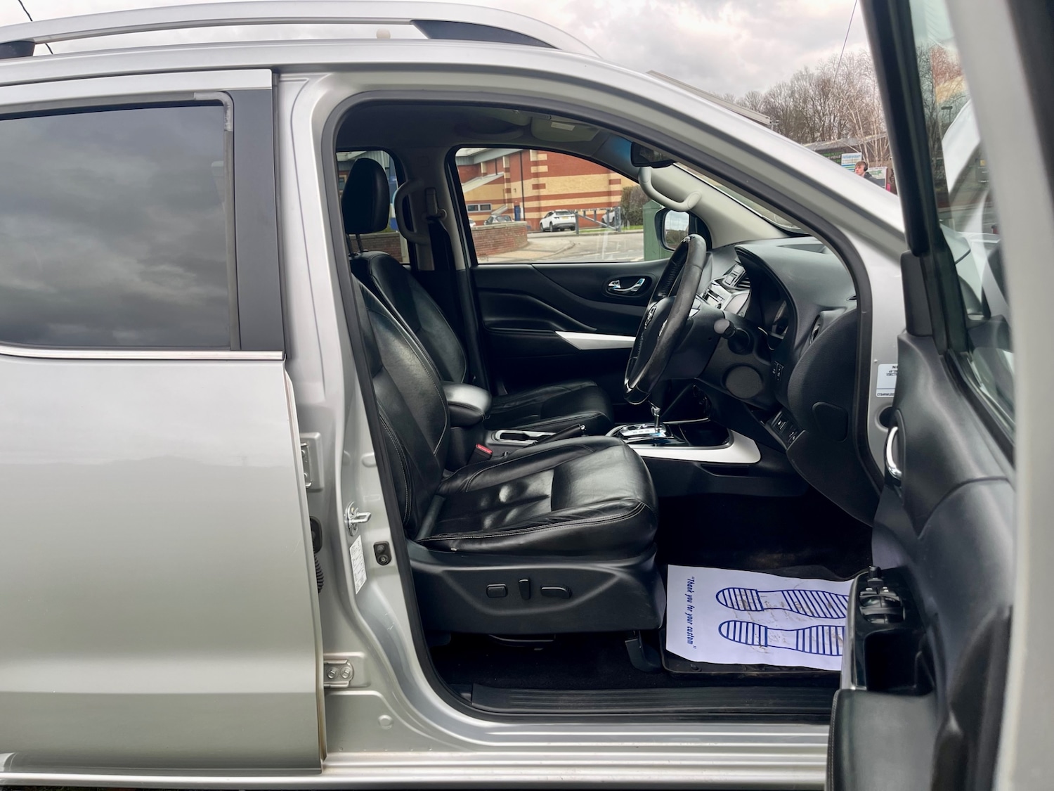 Used Nissan Navara 2016 for sale - 77591347: Photo 12