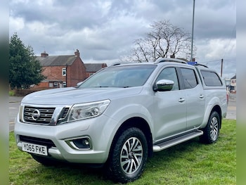 Used Nissan Navara 2016 for sale - 77591347: Photo