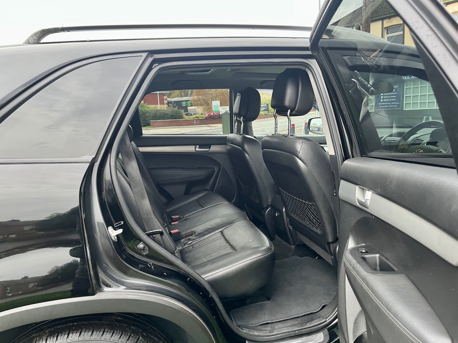 Used Kia Sorento 2012 for sale - 76527324: Photo 9