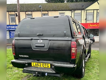 Used Nissan Navara 2012 for sale - 76663071: Photo