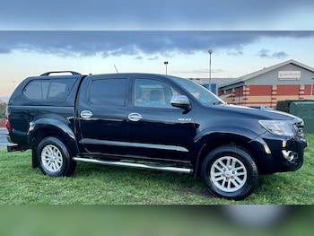 Toyota - Hilux