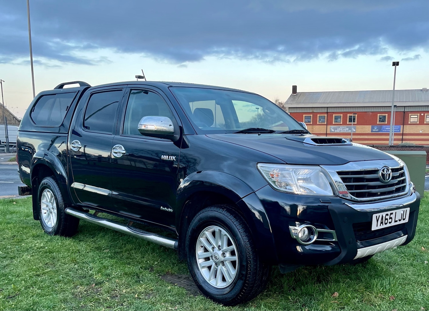 Used Toyota Hilux 2016 for sale - 76758798: Photo 2
