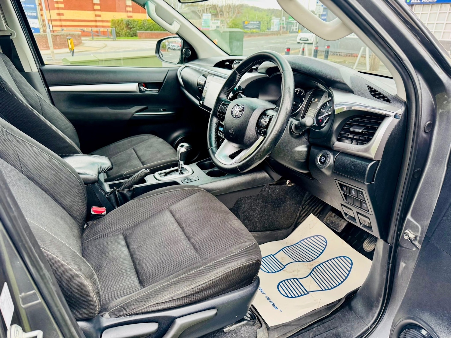 Used Toyota Hilux 2021 for sale - 78183465: Photo 8