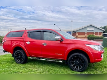 Mitsubishi - L200