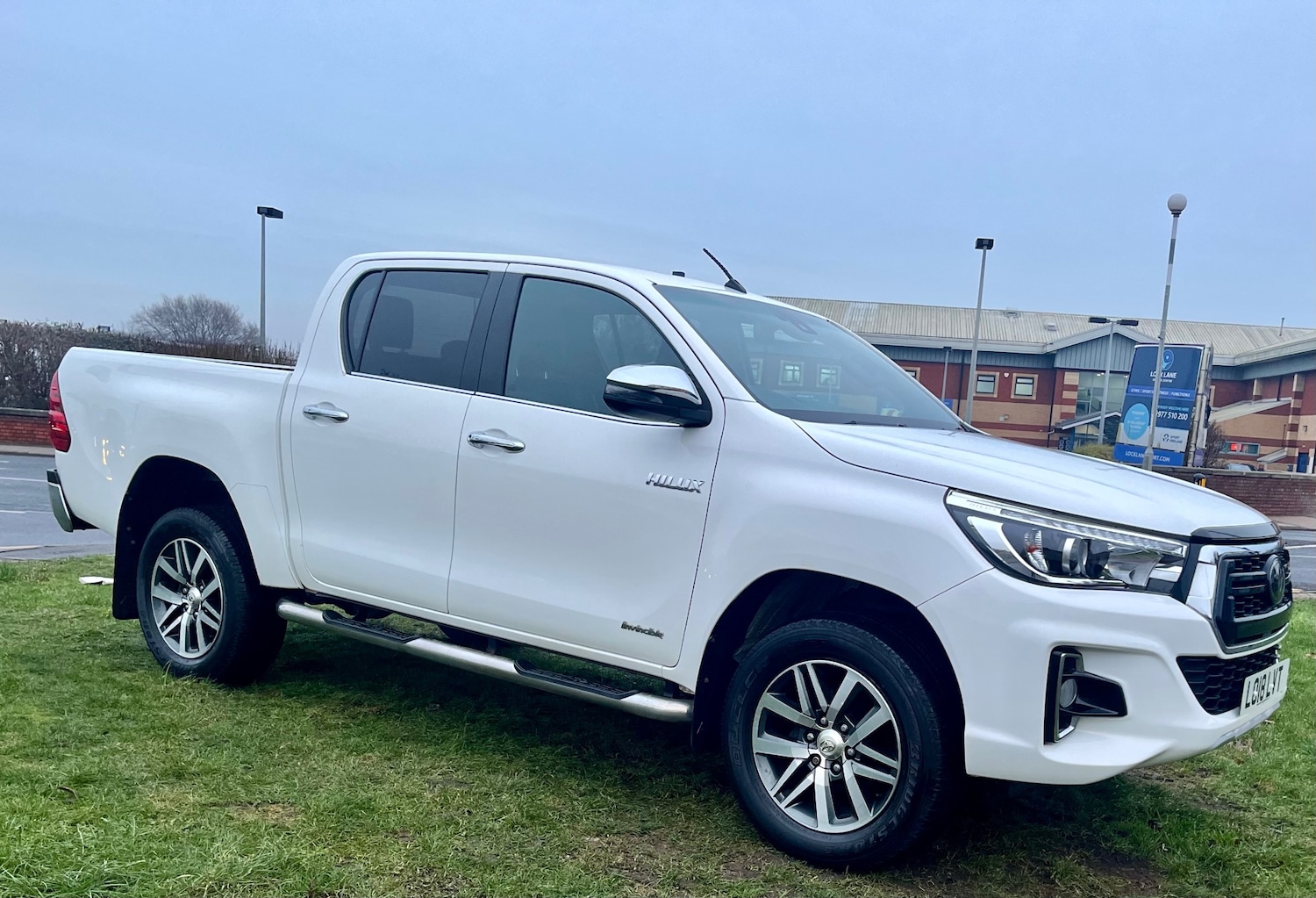 Used Toyota Hilux 2018 for sale - 77140882: Photo 10