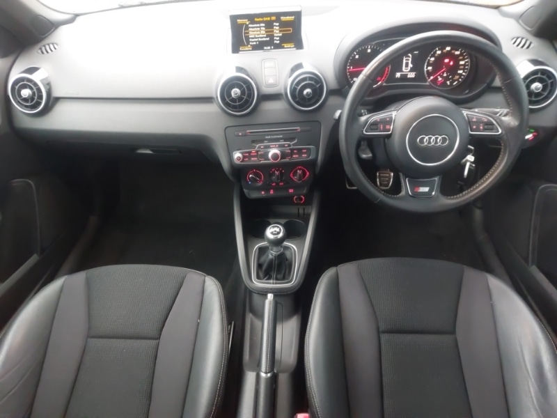 Used Audi A1 2015 for sale - 77424361: Photo 2