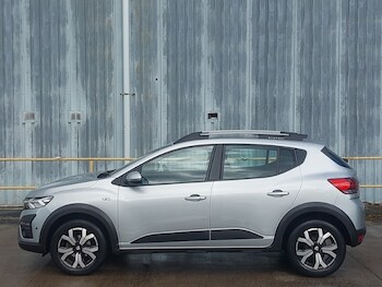 Used Dacia Sandero Stepway 2022 for sale - 79214102: Photo