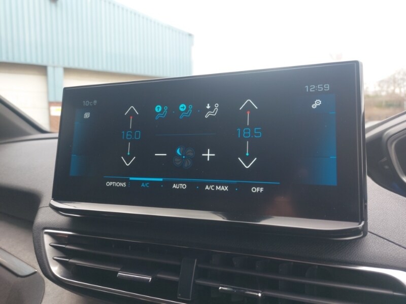 Used Peugeot 3008 2023 for sale - 75934085: Photo 15
