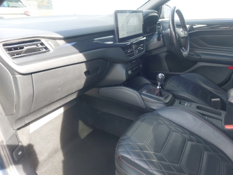 Used Ford Focus 2023 for sale - 78013124: Photo 5