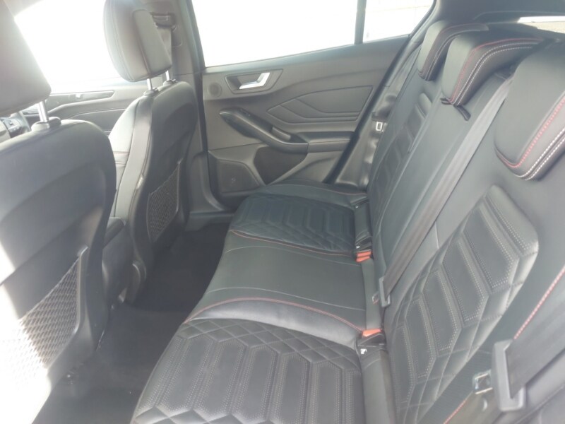 Used Ford Focus 2023 for sale - 78013124: Photo 6