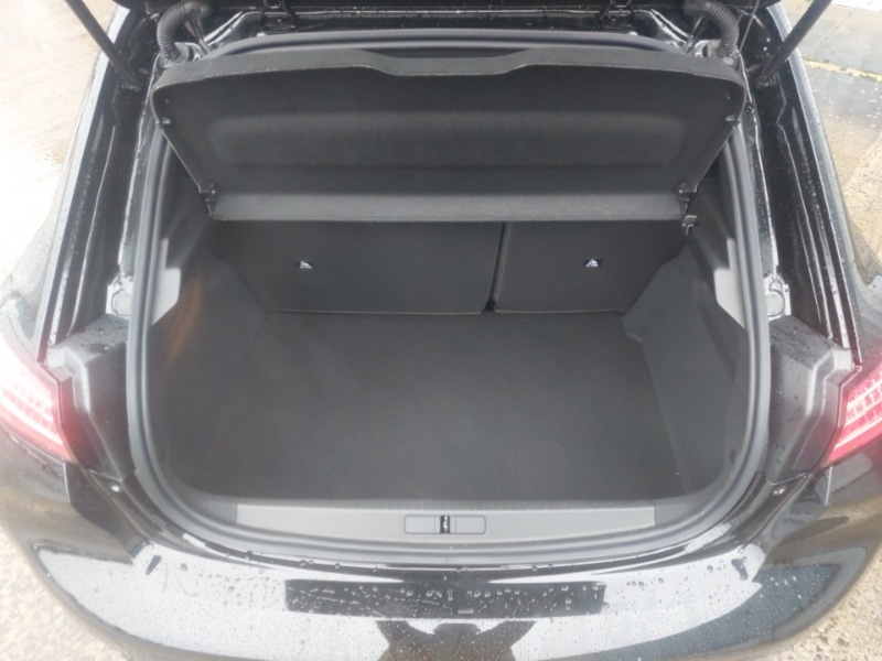 Used Peugeot 208 2025 for sale - 76552725: Photo 8