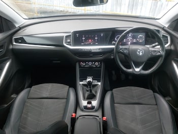 Used Vauxhall Grandland 2022 for sale - 76493066: Photo