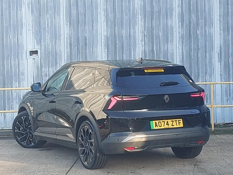 Used Renault Scenic E-Tech 2024 for sale - 76963925: Photo 3