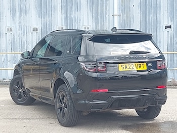 Used Land Rover Discovery Sport 2022 for sale - 79447479: Photo