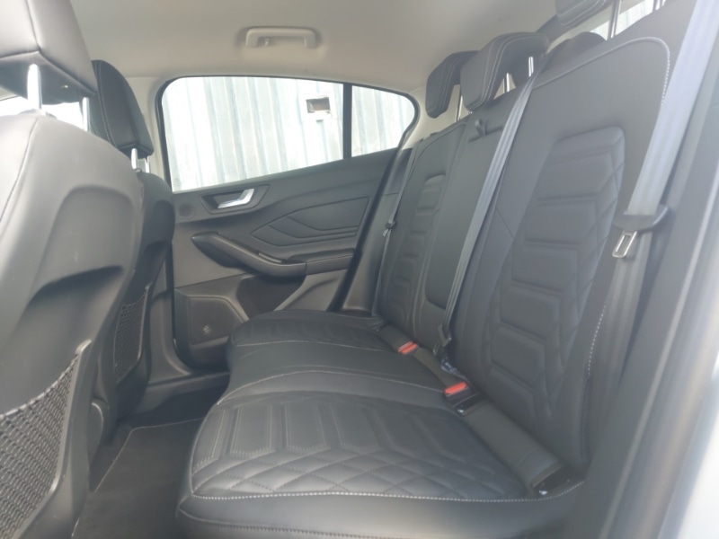 Used Ford Focus 2022 for sale - 76348183: Photo 6