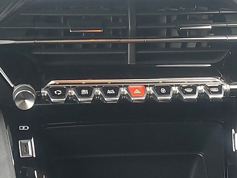 Used Peugeot 208 2022 for sale - 76264610: Photo 11