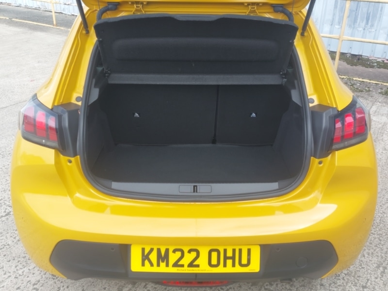 Used Peugeot 208 2022 for sale - 76264610: Photo 8